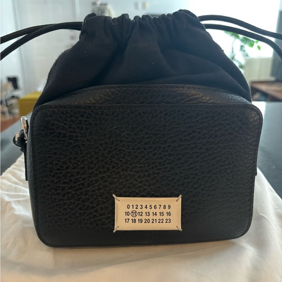 Maison Margiela 5AC Mini Camera Bag - Black One-Size - Picture 2 of 6